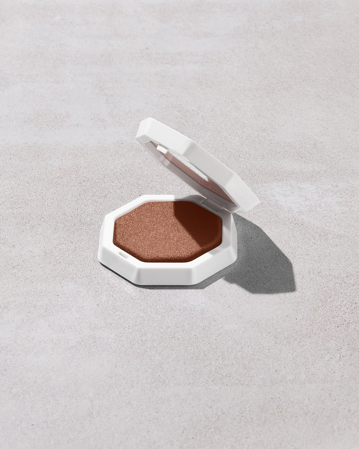 Demi'glow Light-Diffusing Highlighter — Silky Soft Glow for All Tones