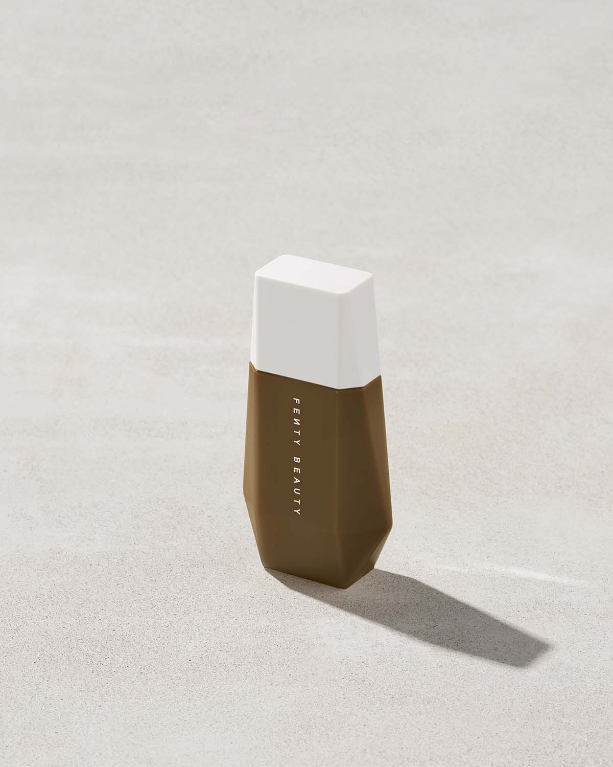 Eaze Drop Blurring Skin Tint — Lightweight Tinted Moisturizer