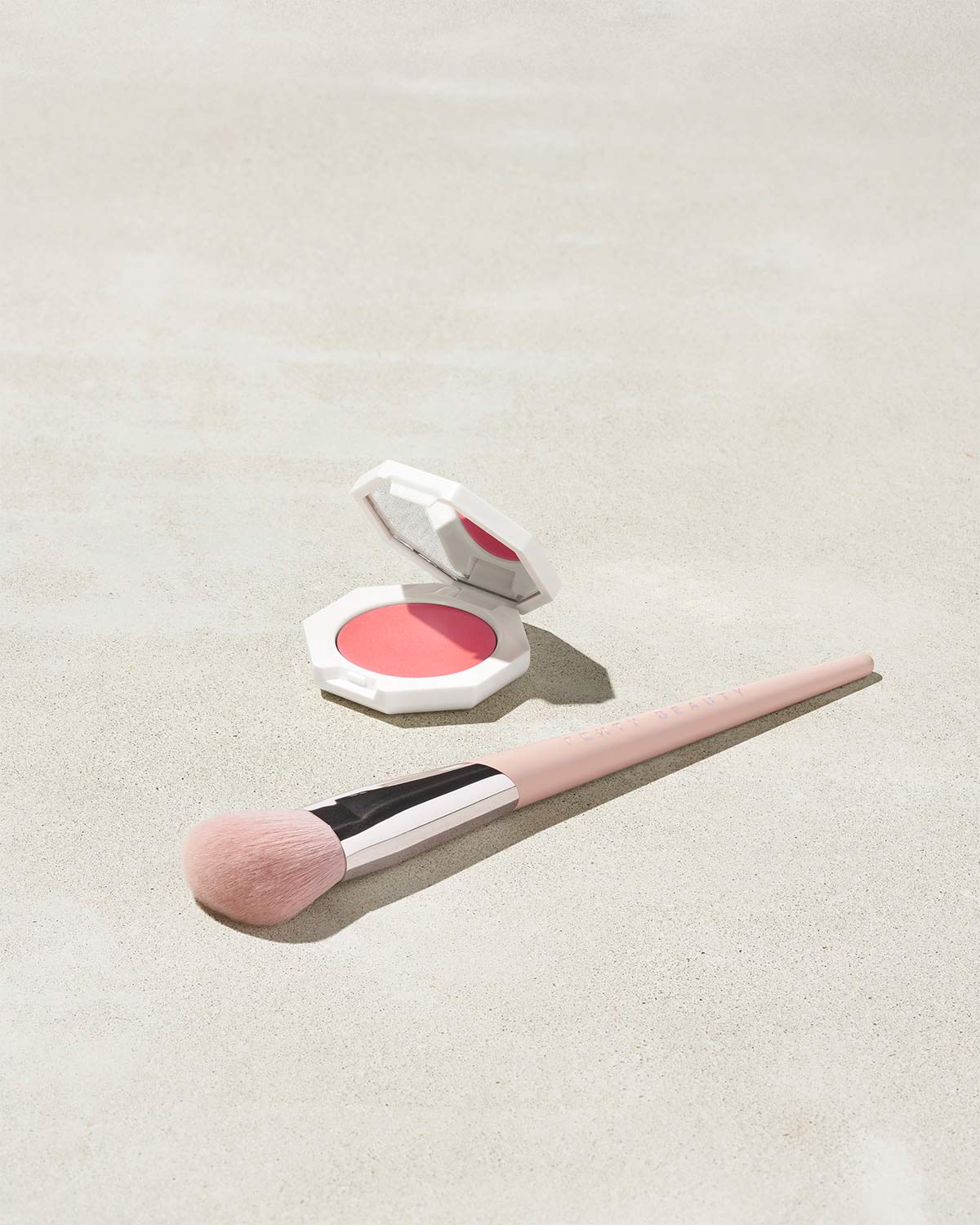 Angled Face Brush for Blending Blush & Bronzer