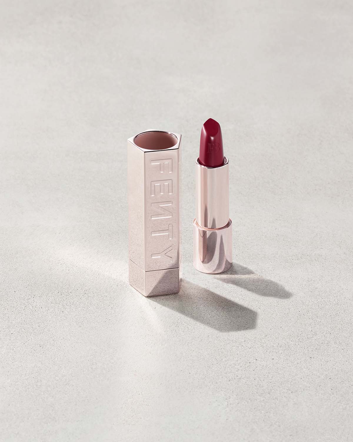 Fenty Icon Semi-Matte Lipstick — Crowd Surf'r Refillable & Hydrating