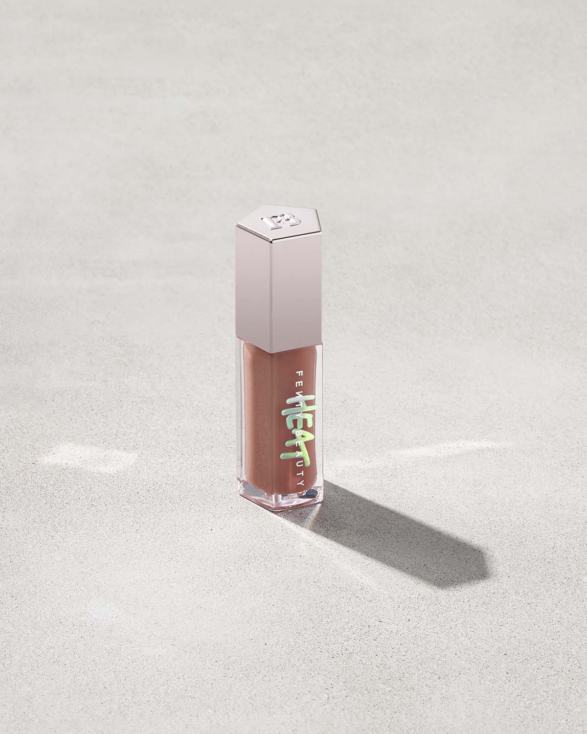 Fenty Beauty Gloss Bomb Heat Lip Plumper & Gloss - Fenty Glow