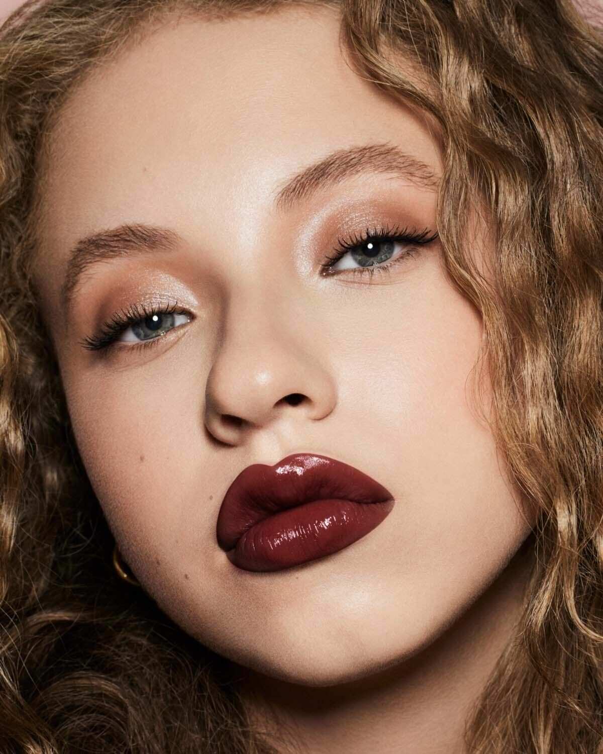Fenty Beauty Gloss Bomb Stix Lip Gloss - Black'r Berry Shine