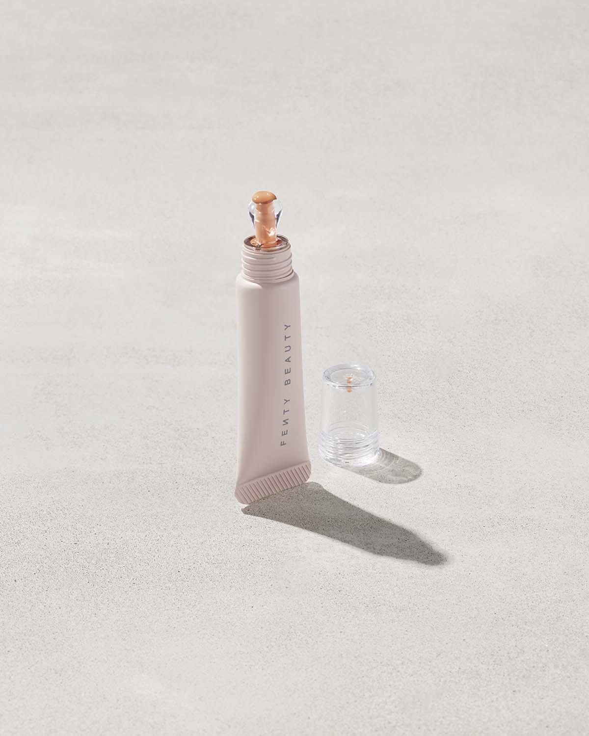 Peach Undereye Brightener — Hydrating & Crease-Resistant Bright Fix