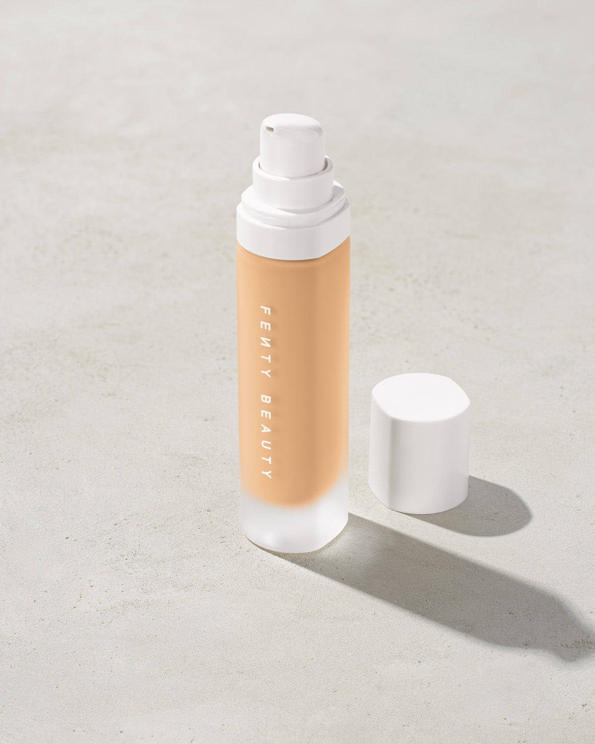 Fenty Beauty Pro Filt'r Soft Matte Foundation - Shade 210