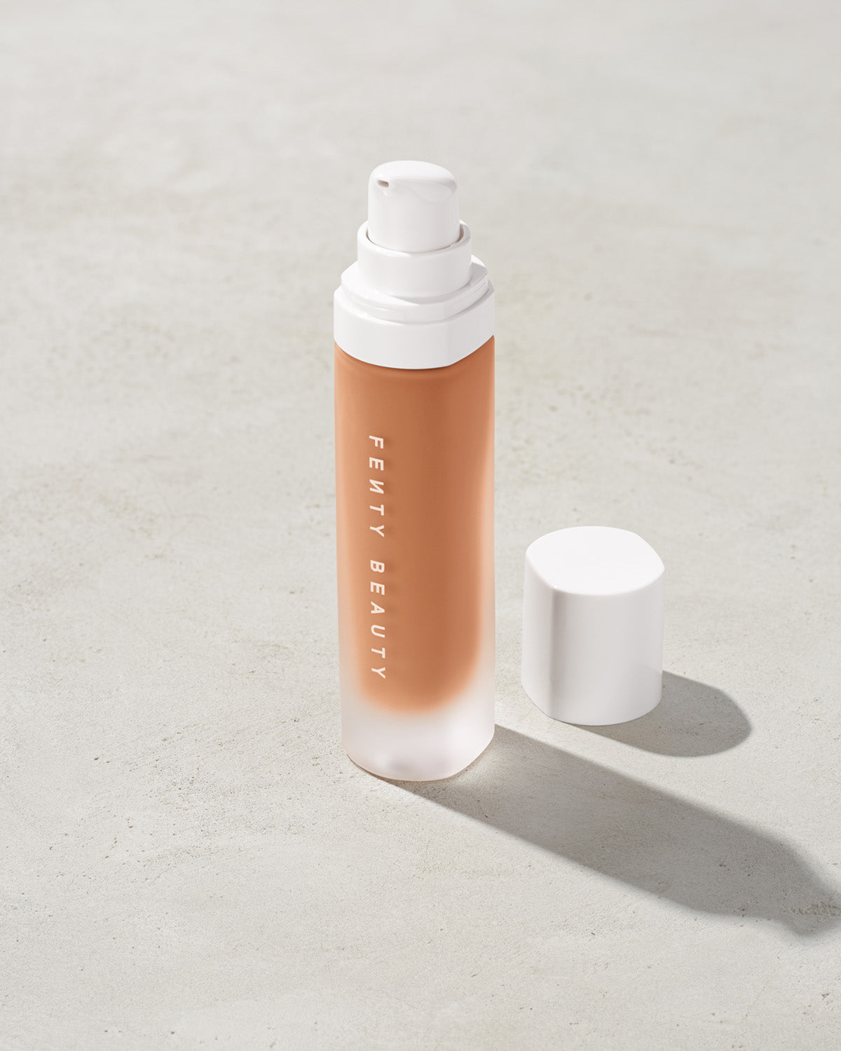 Fenty Beauty Pro Filt'r Soft Matte Foundation - Longwear Shade #370