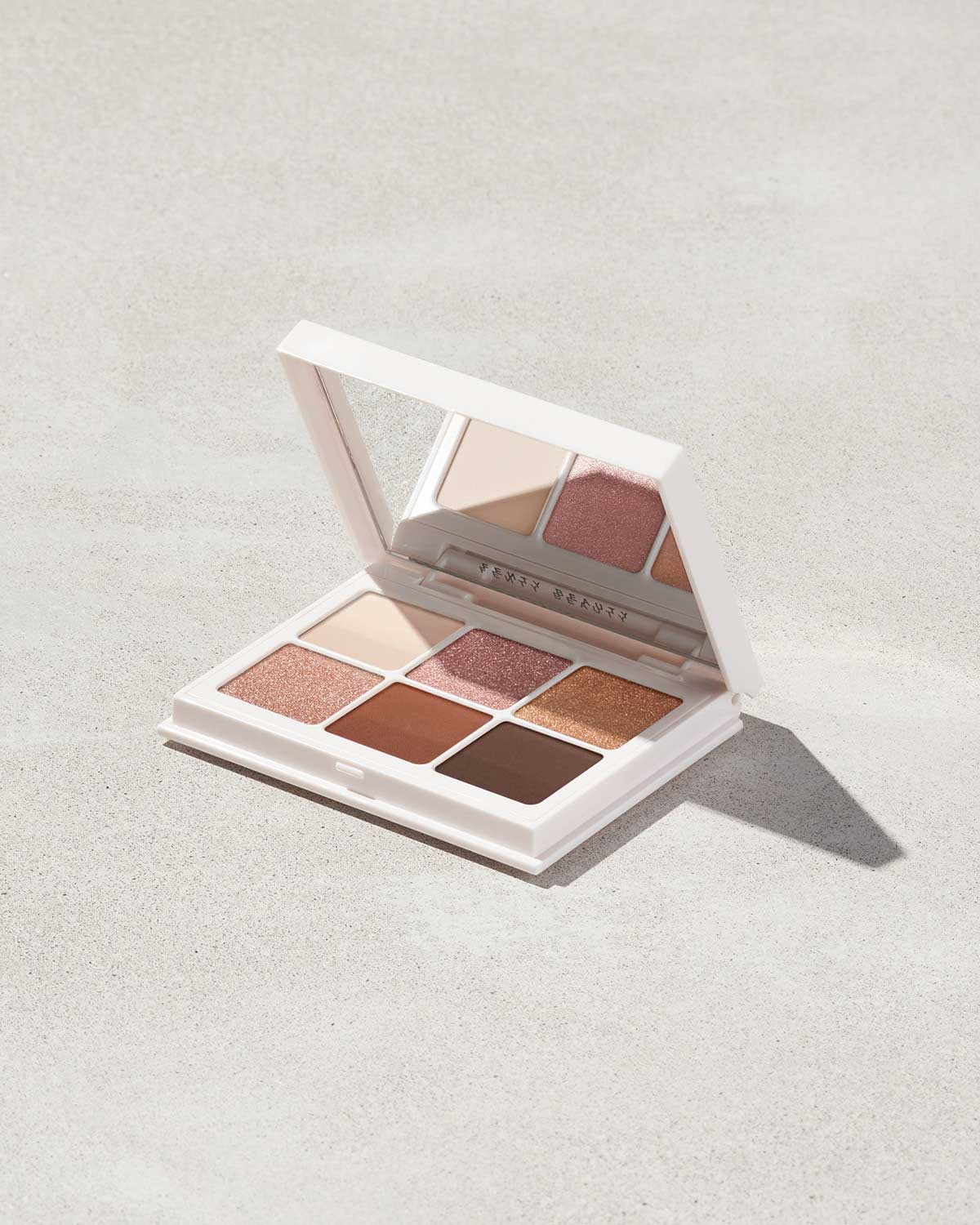 Snap Shadows Mini Eyeshadow Palette — 6 Blendable Neutral Shades