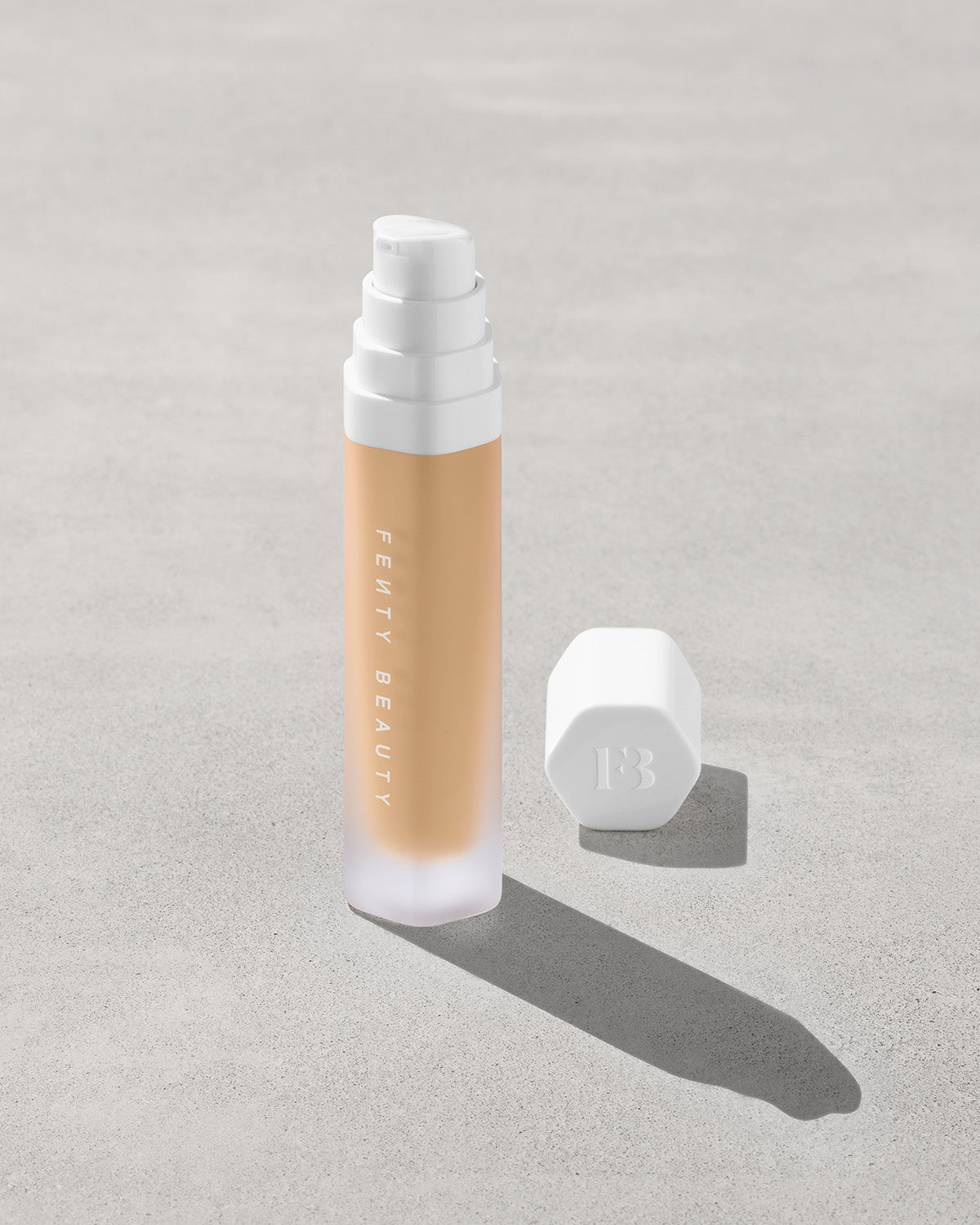 Soft'lit Longwear Luminous Foundation - Medium Coverage, Waterproof