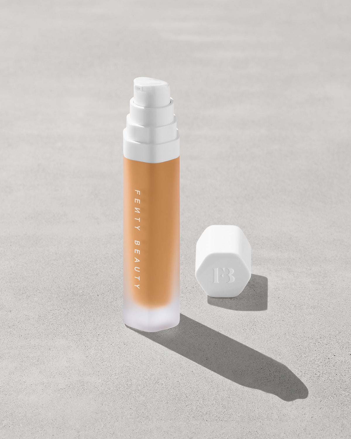 Soft'lit Longwear Foundation - Medium Coverage, Hydrating & Waterproof
