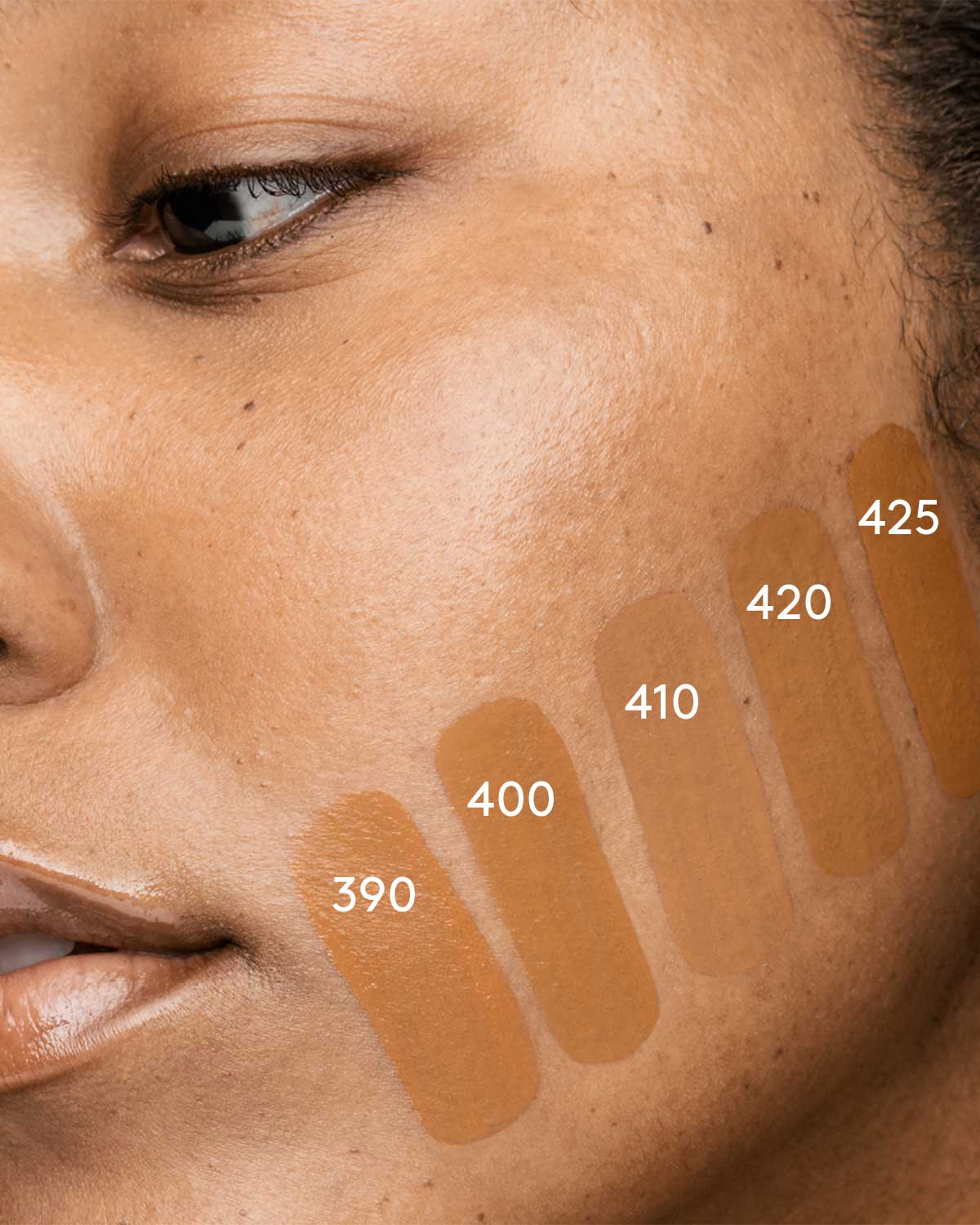Soft'lit Longwear Foundation – Medium Coverage, Hydrating & Waterproof