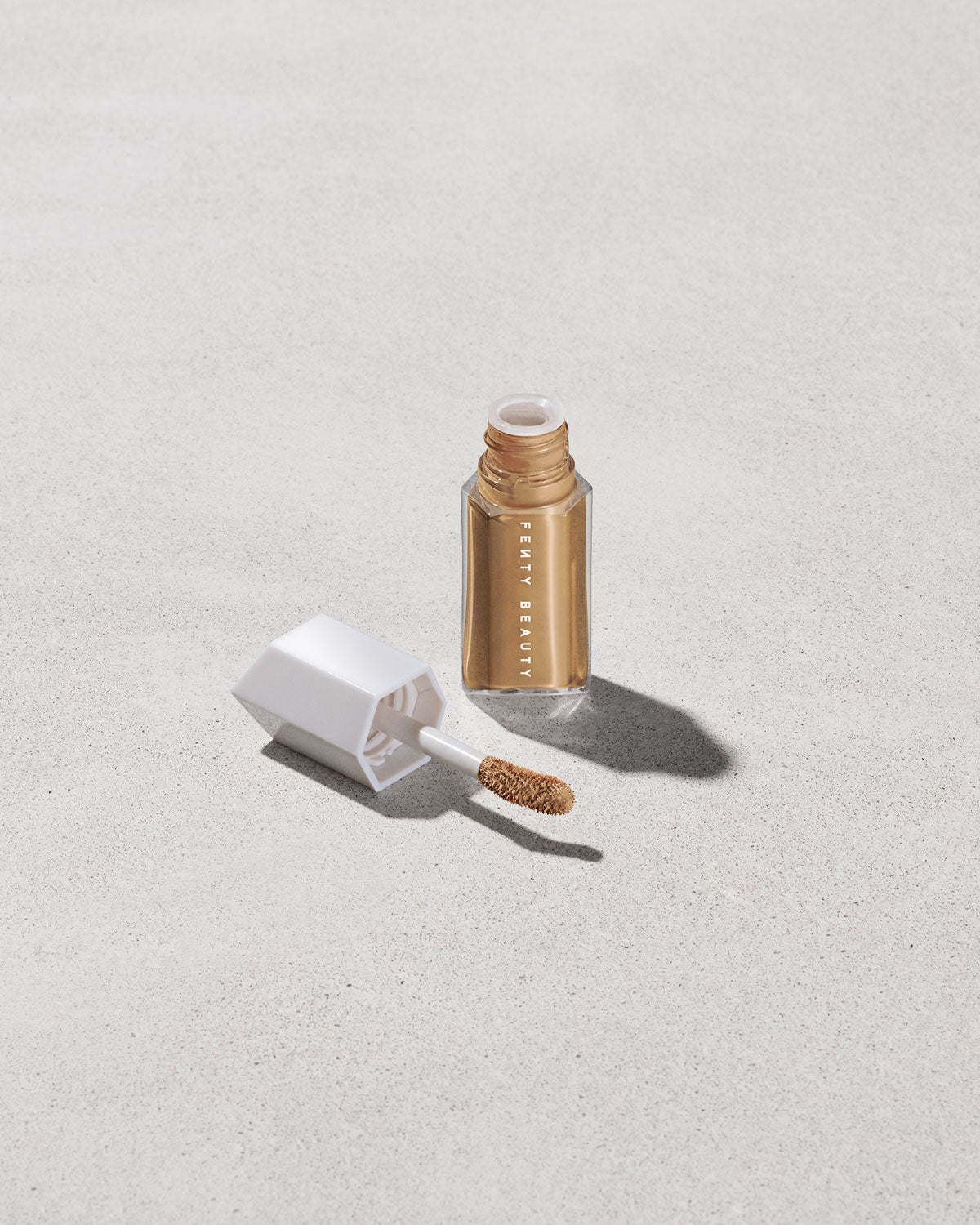 We're Even Hydrating Longwear Concealer 370N - Full Coverage & Moisturizing