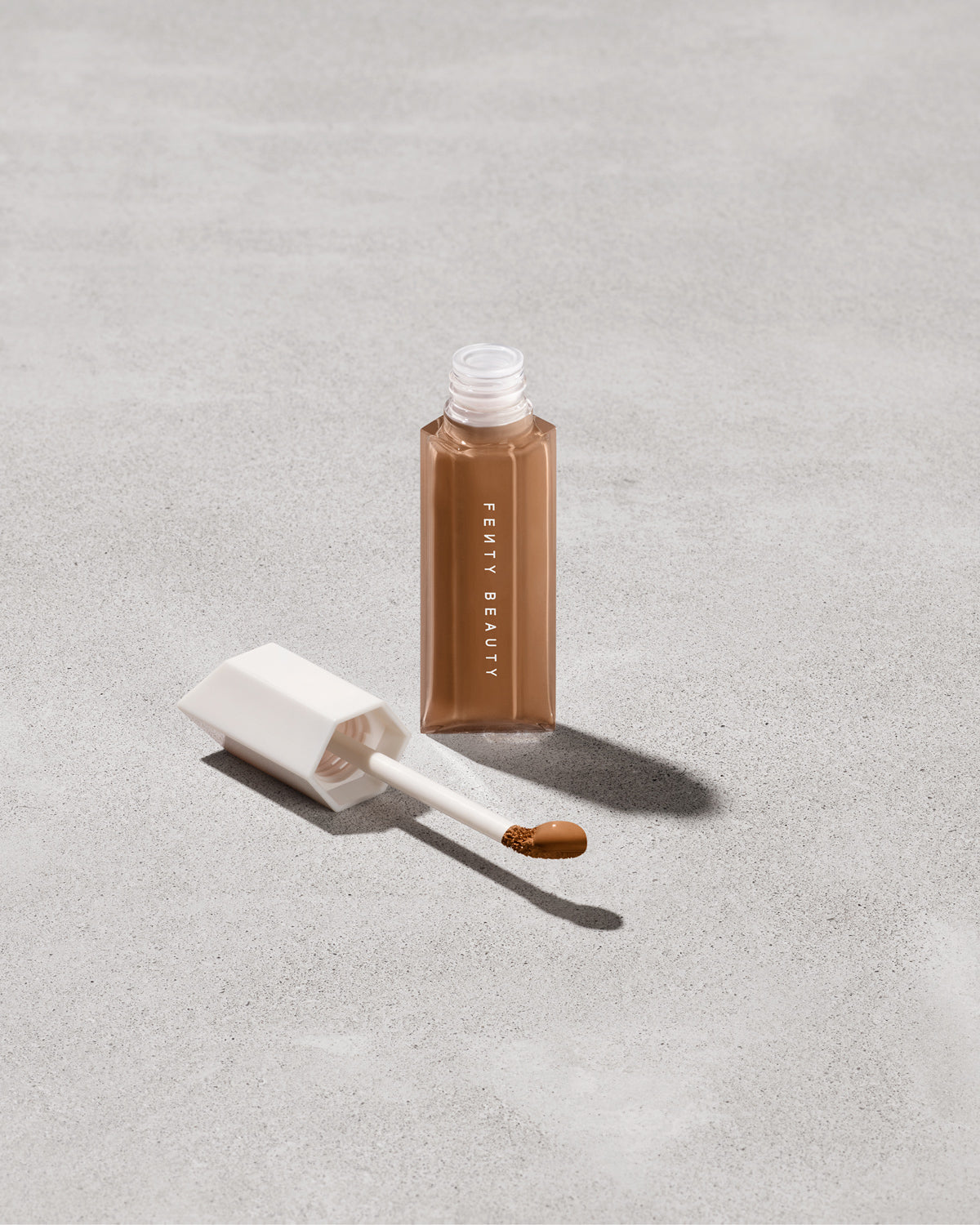 We're Even Hydrating Longwear Concealer — Shade 390C